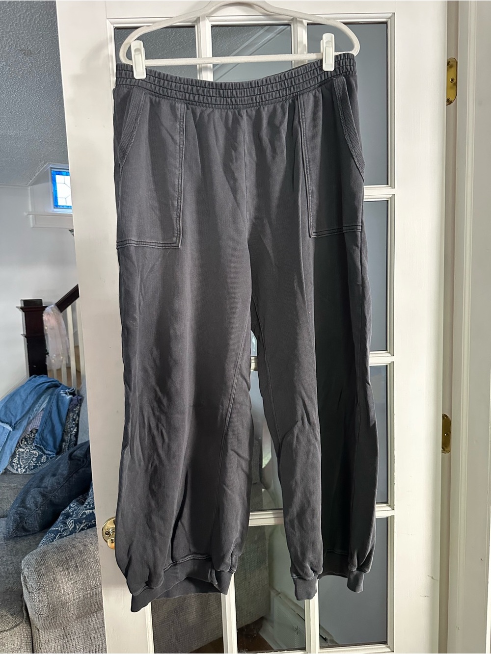 aerie Vacay Joggers in Smoked Gray